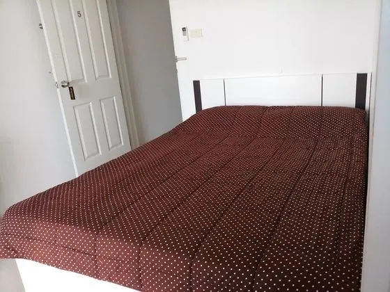 Double Room with No Window