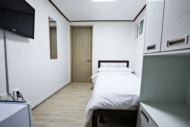 Tek Kişilik Oda