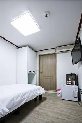 Tek Kişilik Oda