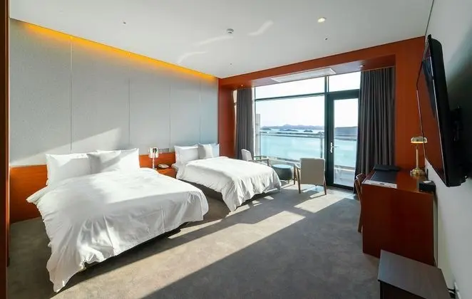[3rd Anniversary Offer] Family Twin Room (Full Ocean View)