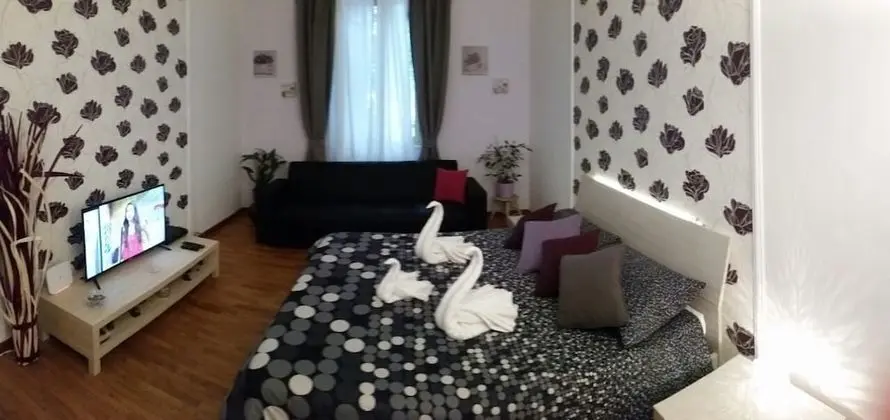 Üç Kişilik Oda, Ortak Banyo