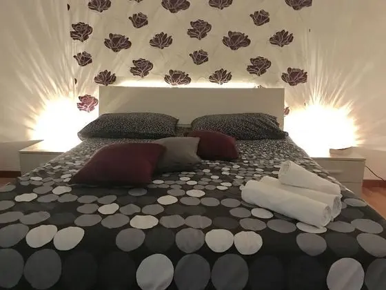 Üç Kişilik Oda, Ortak Banyo