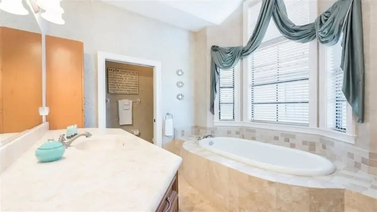 Family Villa, Sıcak Su Havuzu, Bahçeli