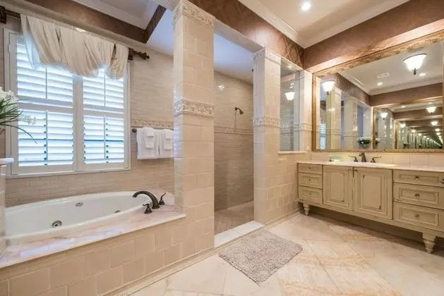 Family Villa, Sıcak Su Havuzu, Bahçeli