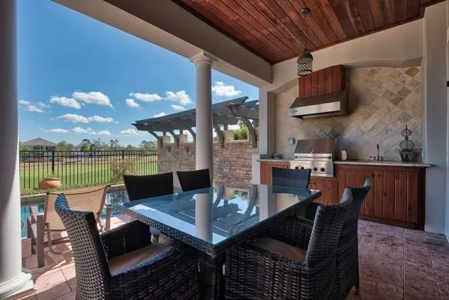 Family Villa, Sıcak Su Havuzu, Bahçeli