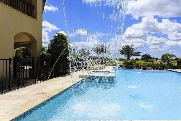 Family Villa, Birden Çok Yatak Odası, Sıcak Su Havuzu, Bahçeli