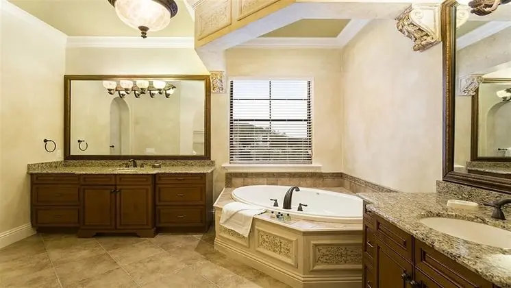 Family Villa, Sıcak Su Havuzu, Bahçeli