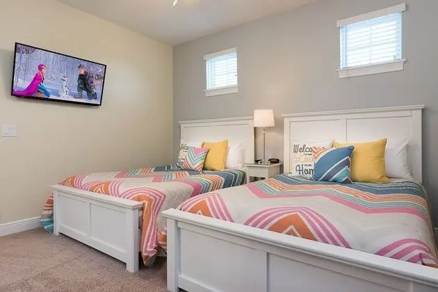 Family Villa, Sıcak Su Havuzu, Bahçeli