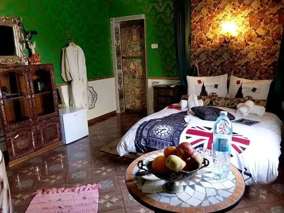 Tek Büyük Yataklı Oda