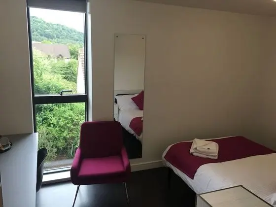 Apart Daire, 5 Yatak Odası