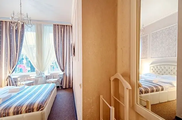 Standard Tek Büyük Yataklı Oda