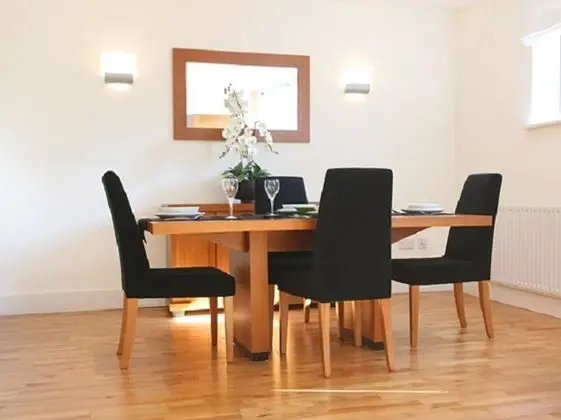 Ev (2 Bedrooms)