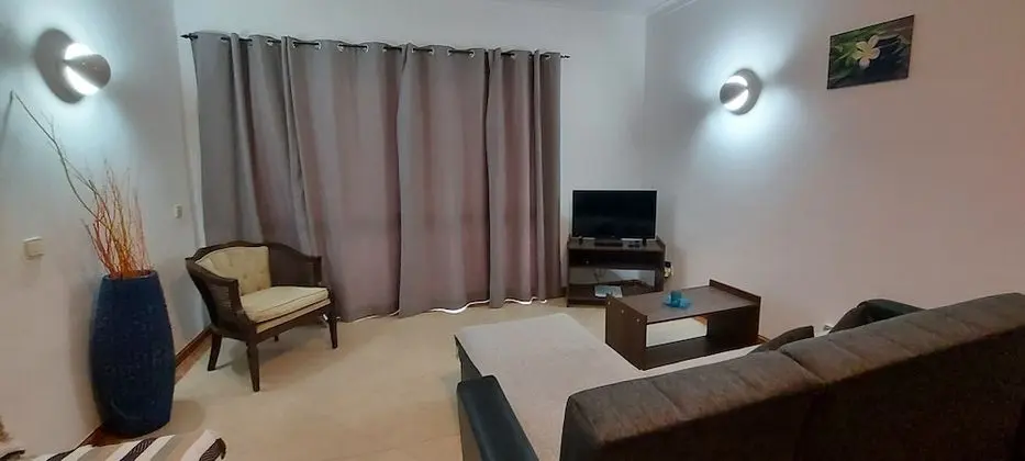 Standard Apart Daire, 2 Yatak Odası, Mutfak, Havuz Manzaralı