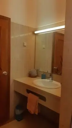 Standard Apart Daire, 2 Yatak Odası, Mutfak, Havuz Manzaralı