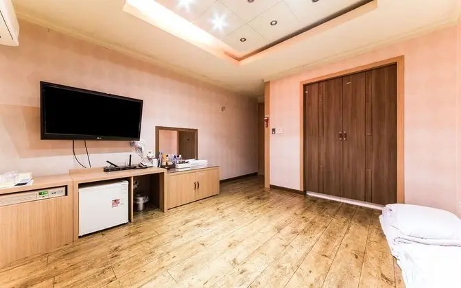Oda (Ondol room)