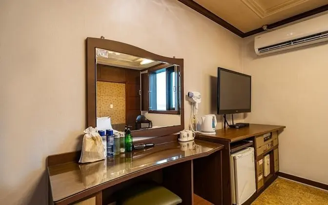 Oda (Special Room)