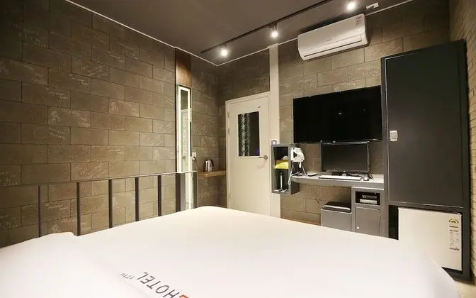 Oda (Suite (Game Air Purifier Netflix Avai)