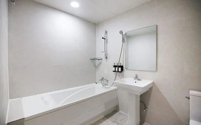 Oda (Suite (Game Air Purifier Netflix Avai)