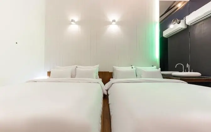 Oda (Semi-private room twin bed (equipped )