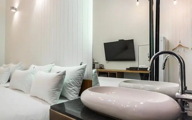 Oda (Semi-private room twin bed (equipped )