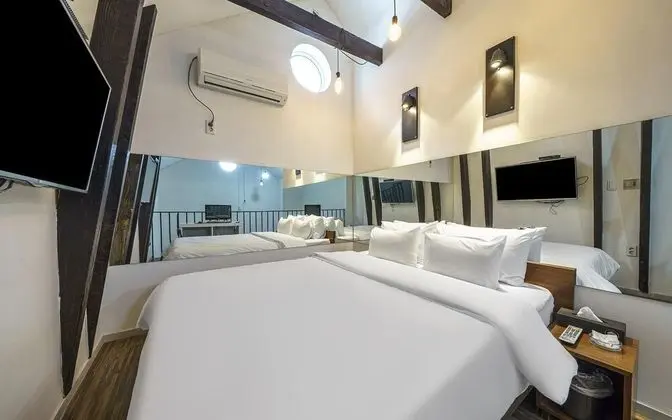 Oda (VIP twin bed (equipped with QS/styler)