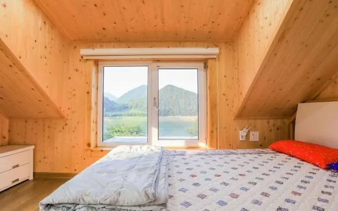 Oda (Separate House )