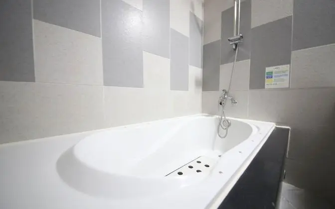 Oda (Unmanned hotel-drive-in)