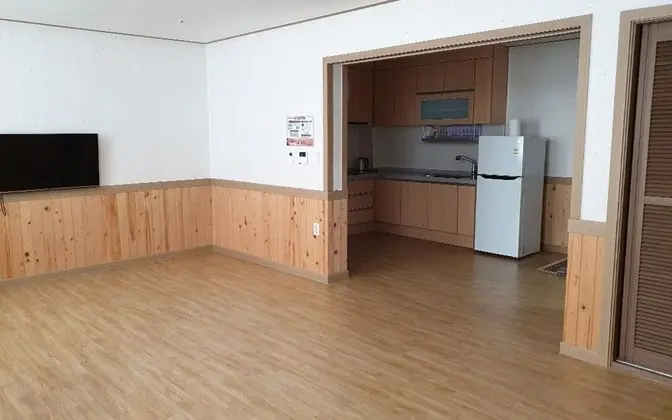 Oda (Two room-cypress)