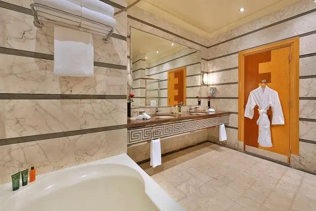 Deluxe Oda, 2 Tek Kişilik Yatak, Kısmi Deniz Manzaralı