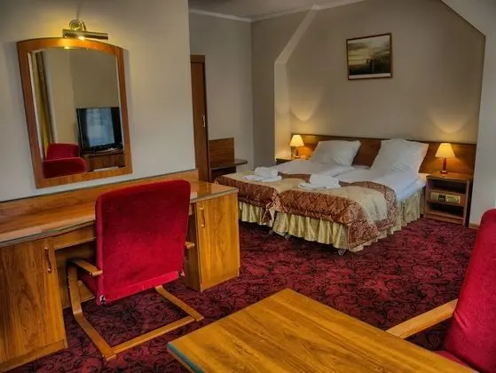 Comfort Tek Büyük Yataklı Oda