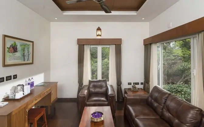 Family Oda (Plantation Cottage)