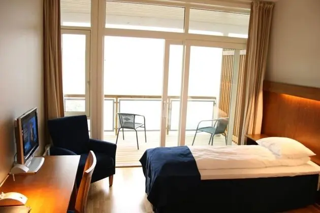 Tek Büyük Yataklı Oda, Balkon