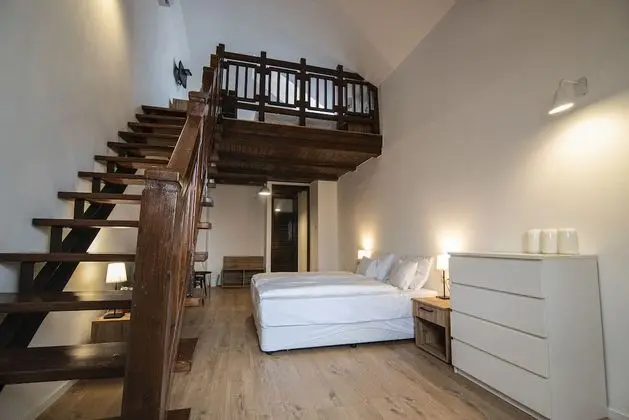 Dört Kişilik Oda, Özel Banyo