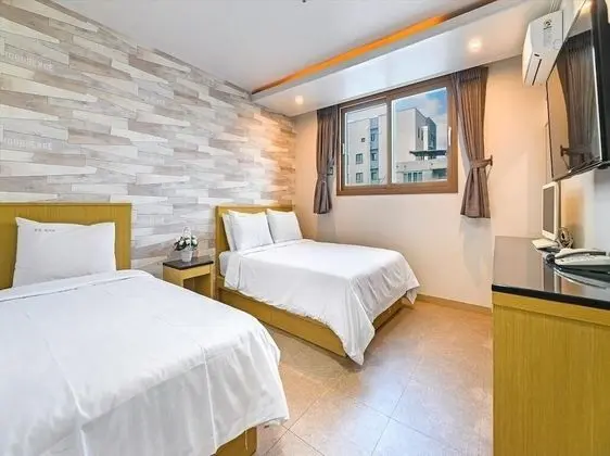Basic Oda, 1 Yatak Odası (Deluxe Twin room (random))