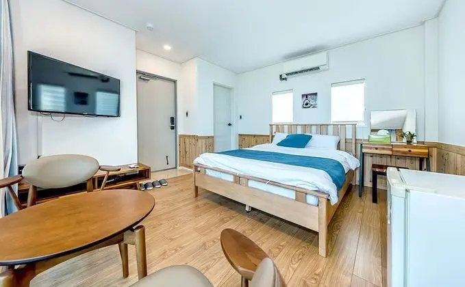 Deluxe Tek Büyük Yataklı Oda