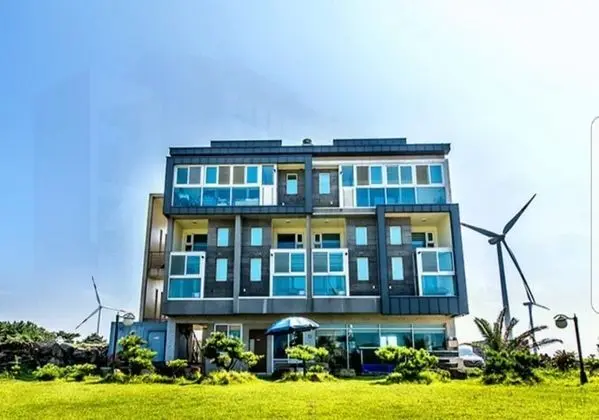 Basic Oda, 1 Yatak Odası (Modern Room 201 (Ocean View/Spa))