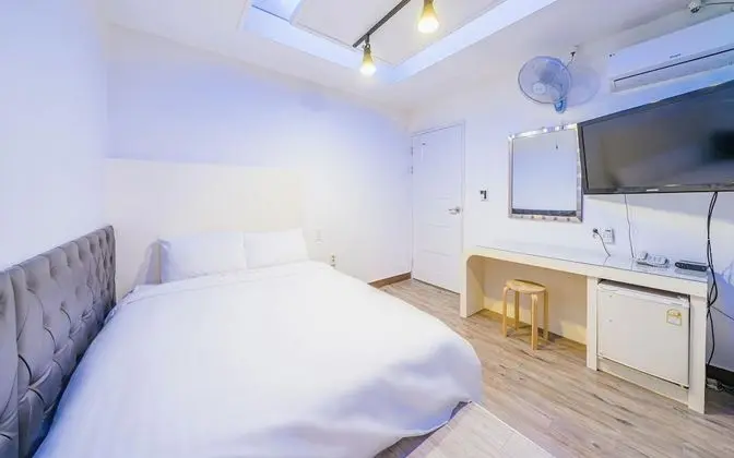 Oda (Standard Room)