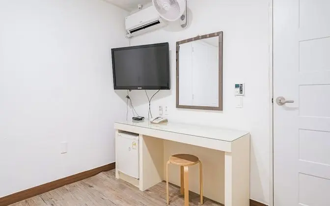 Oda (VIP room)