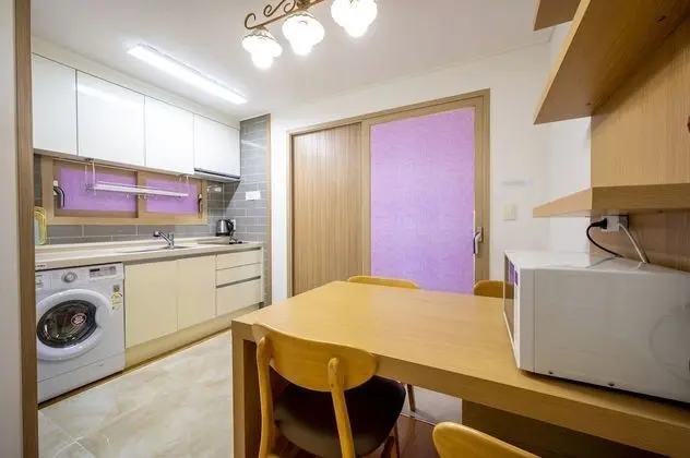 148sqm, Duplex (base occupancy 5, pay onsite 20000 KRW per extra person)