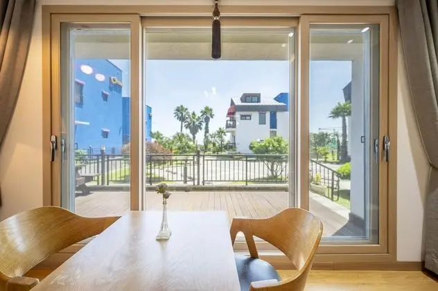 99sqm, A Type (base occupancy 3, pay onsite 20000 KRW per extra person)