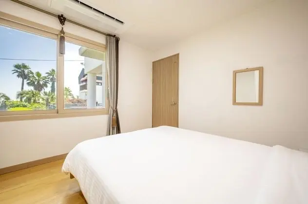 99sqm, A Type (base occupancy 3, pay onsite 20000 KRW per extra person)