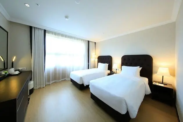 Standard İki Ayrı Yataklı Oda (Hotel)