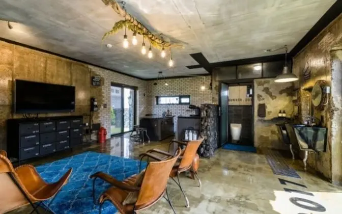 Oda (Bunker Room)