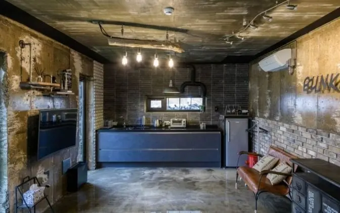 Oda (Bunker Room)