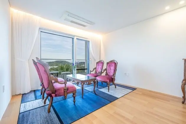 Premium Twin Ocean View