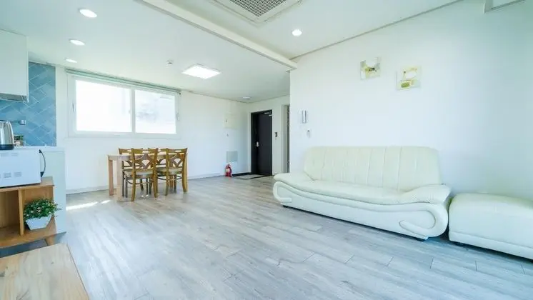 Basic Oda, 1 Yatak Odası (Sandeulbaram)
