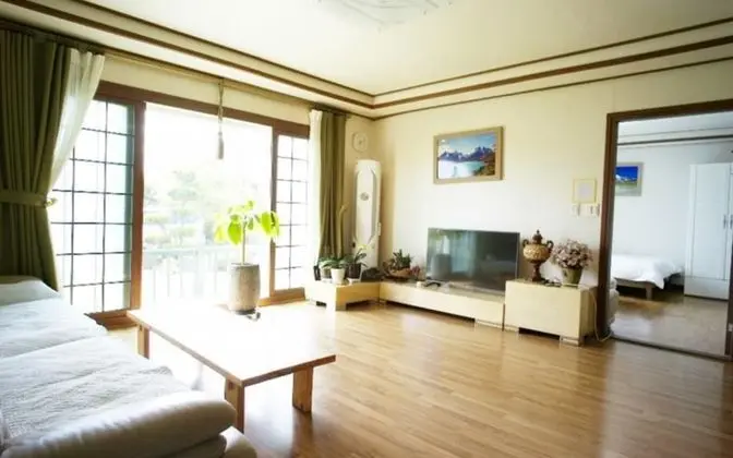 Oda (Main building (dedicated building))