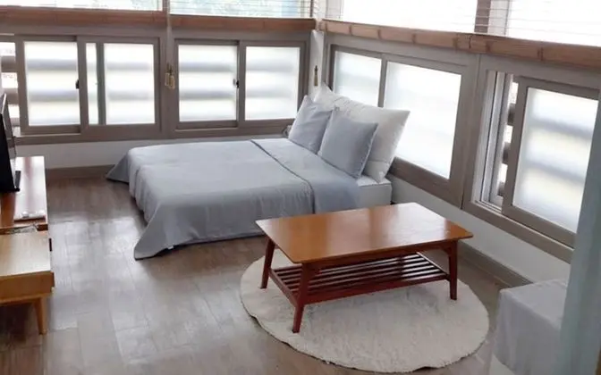 Oda (Family room)