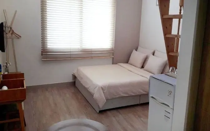 Oda (One-bedroom duplex)