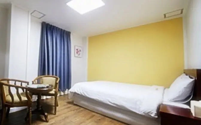 Oda (Standard Room)